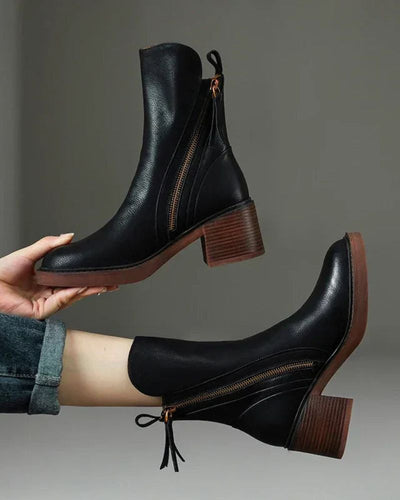 Belle Étoile Nice™ | Garciel – Black leather ankle boots with comfortable heels, elegant and timeless
