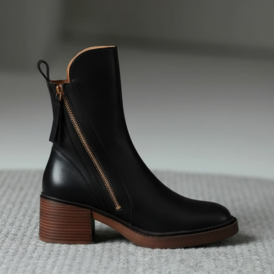 Belle Étoile Nice™ | Garciel – Black leather ankle boots with comfortable heels, elegant and timeless